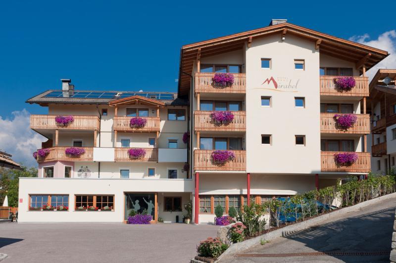 Hotel Mirabel San Vigilio Di Marebbe Eksteriør bilde