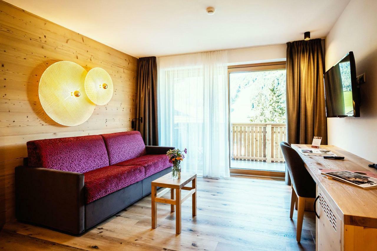 Hotel Mirabel San Vigilio Di Marebbe Eksteriør bilde